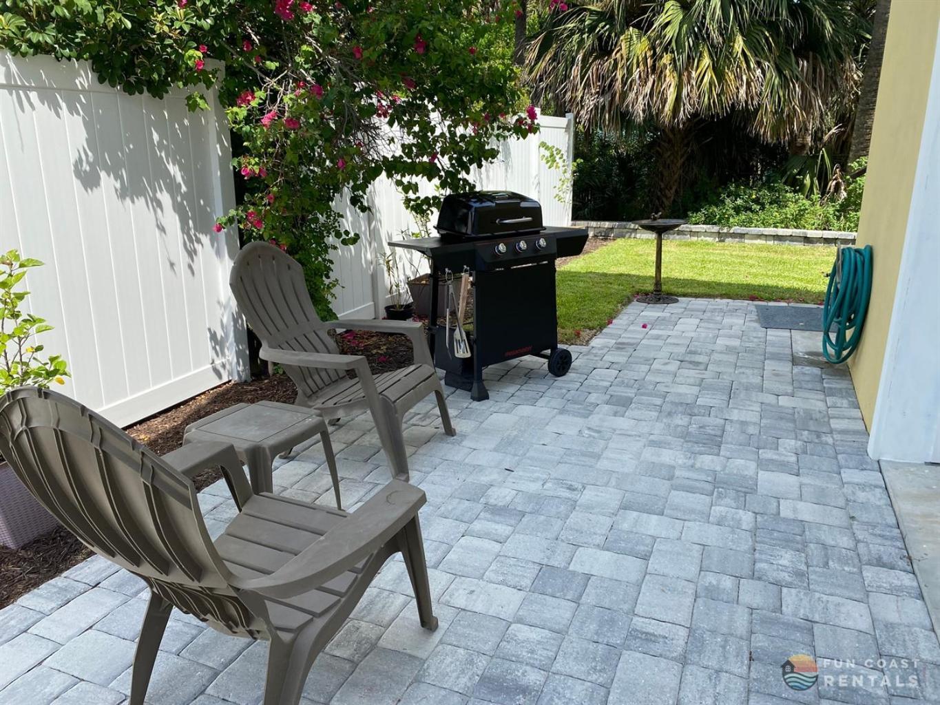 Dog Friendly Loft Steps From Beach With Gas Barbecue Grill And Upstairs Deck! New Smyrna Beach Zewnętrze zdjęcie